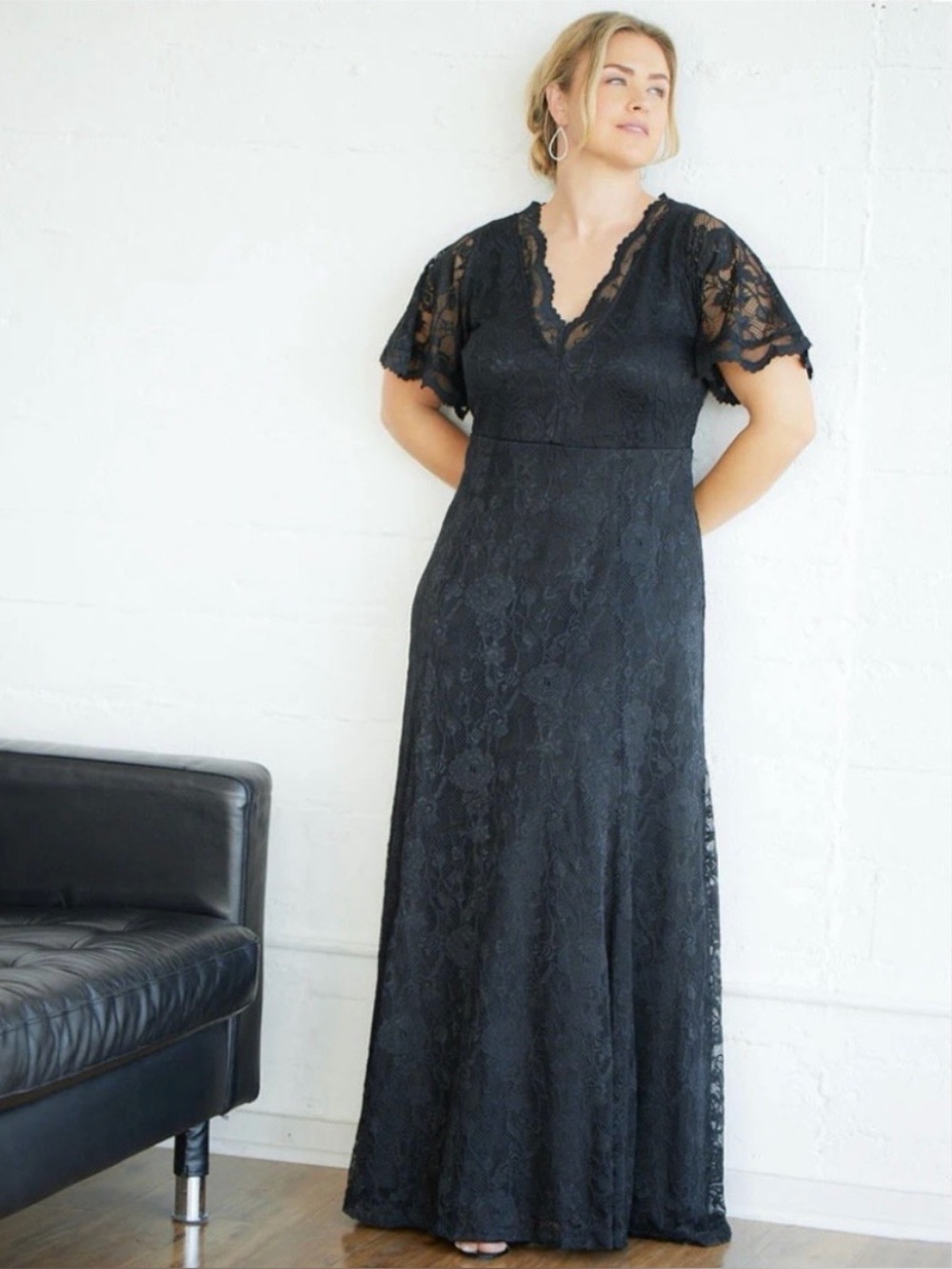 Kiyonna Flutter Sleeve Clarissa Black Long Lace Evening Gown Plus Size 2X 18-20
